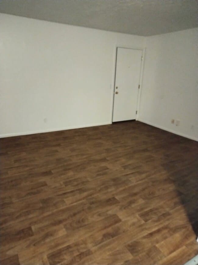 Photo - 350 Vista Dr Apartment