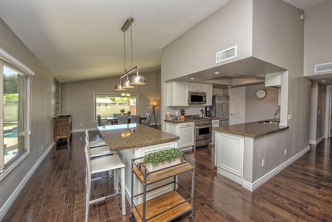 Building Photo - Rates Vary: $4,495 - $8,495