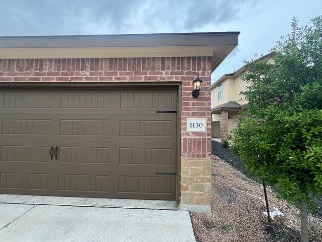 Building Photo - 1130 Renee Way