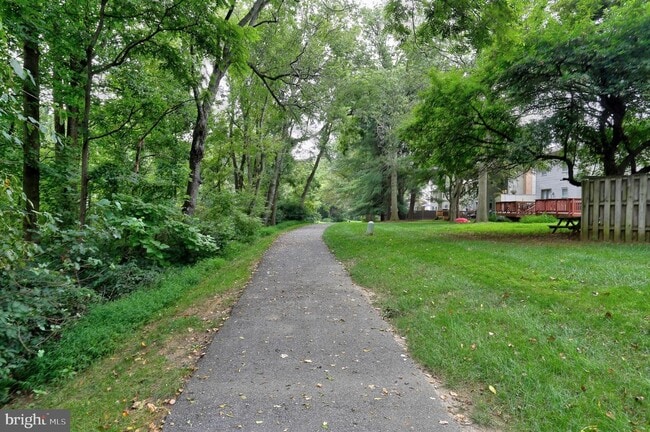 Foto del edificio - 8371 Silver Trumpet Dr