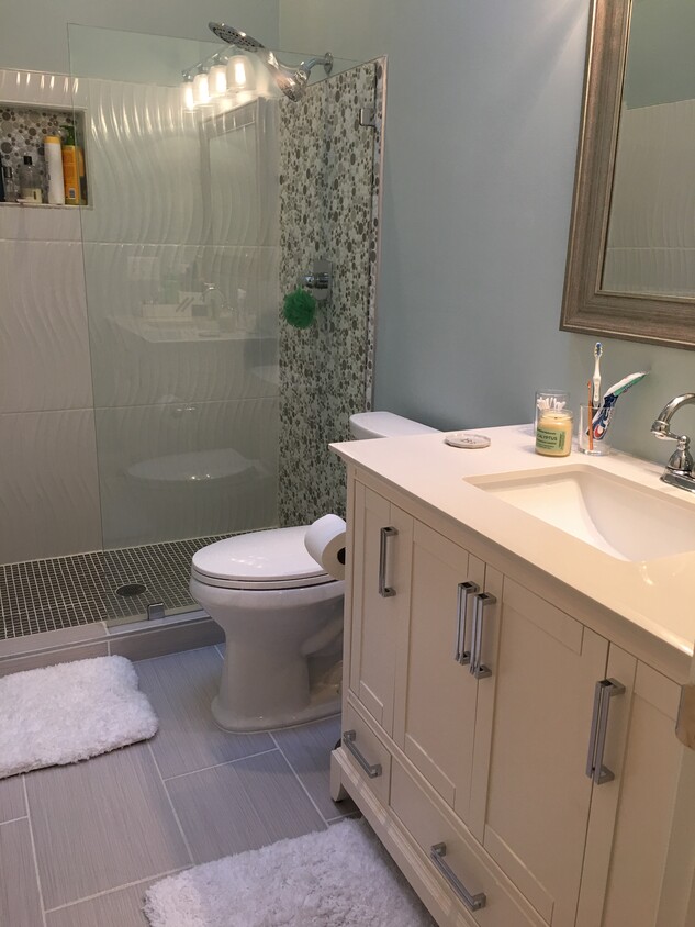 Foto principal - 7104 Green Farm Rd