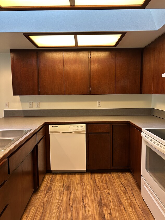 Foto del edificio - 1621 105th St S