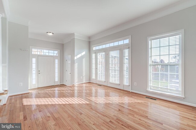 Building Photo - 41948 Cinnabar Square