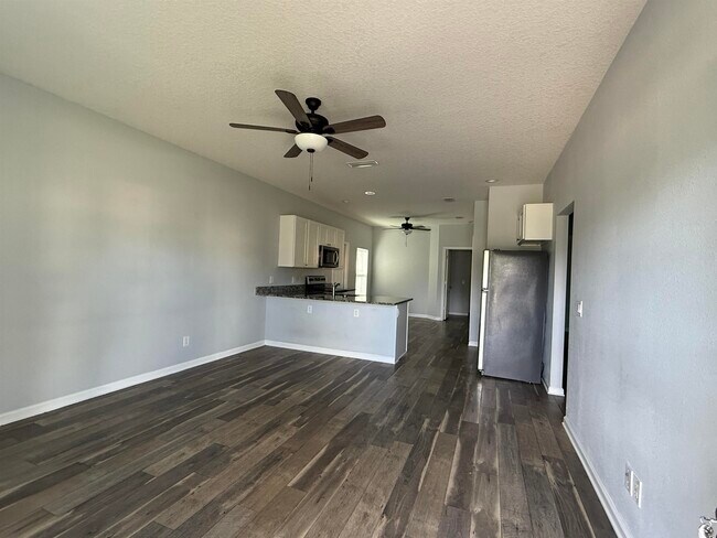 863 Helen St St Augustine FL - 863 Helen St St Augustine Fl Building Photo 