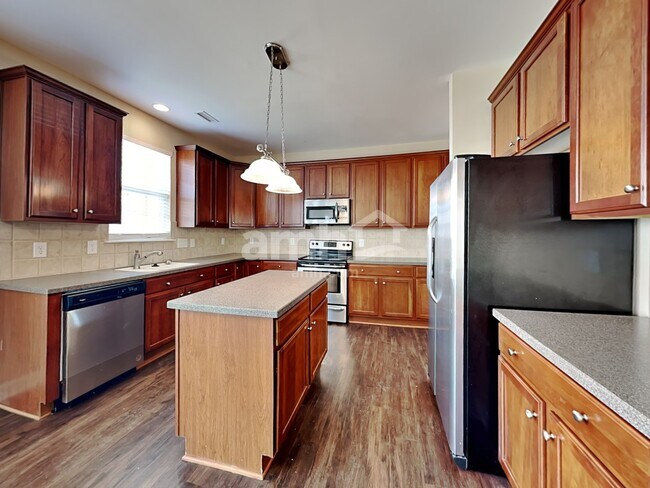 Building Photo - 5345 Glass Ridge Road