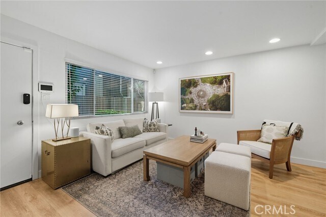 Foto del edificio - 722 Copeland Ct