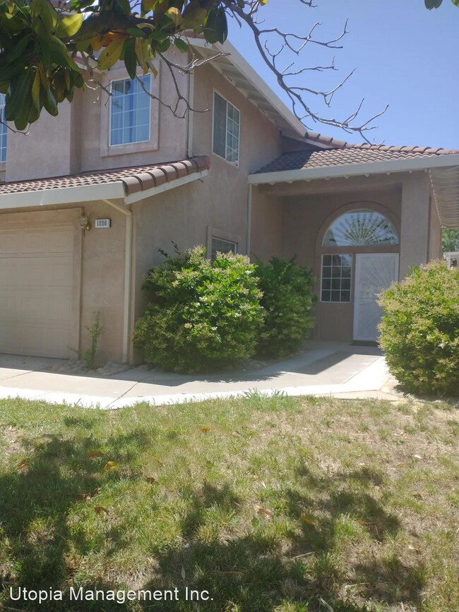 Building Photo - 3 br, 2.5 bath House - 1036 Klemeyer Circle