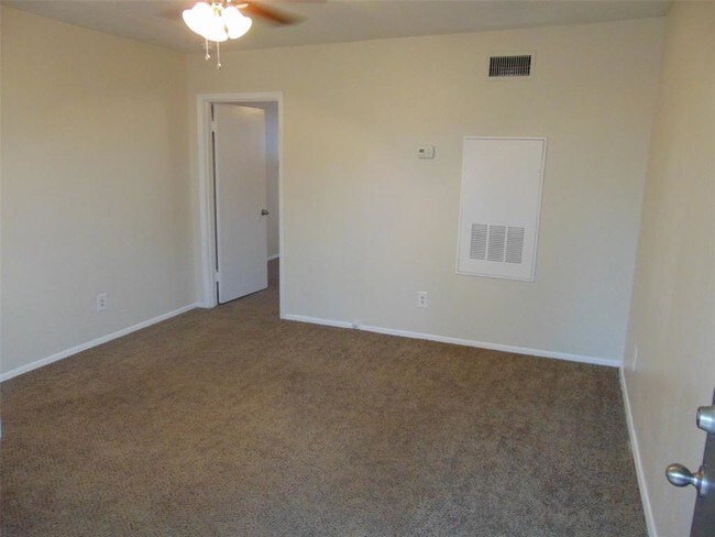 Foto del edificio - 5415 SCOTT St