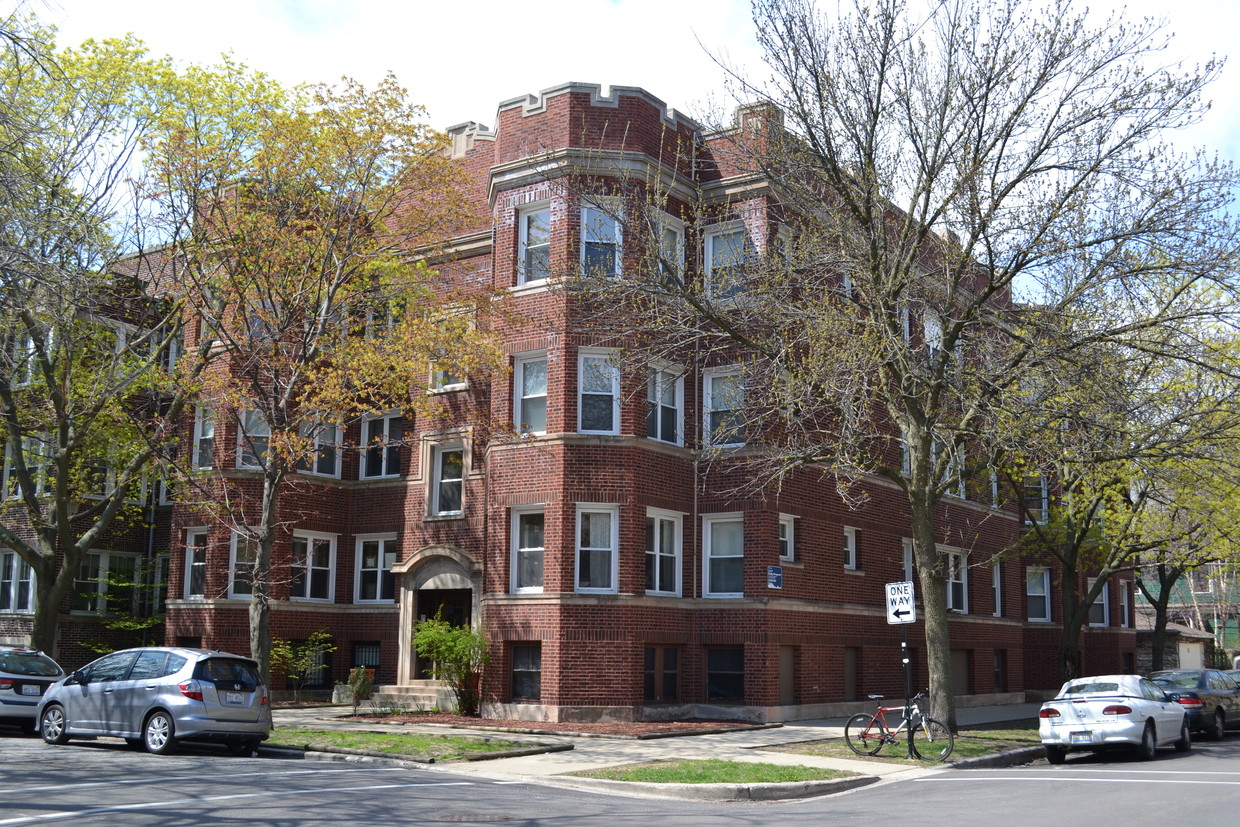 Primary Photo - 6654 N Newgard Ave