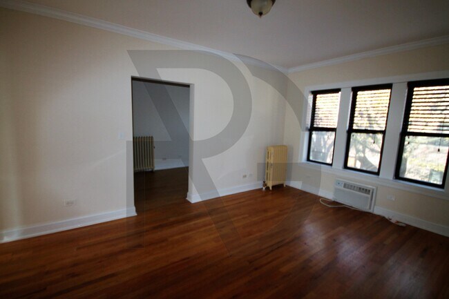 Foto del edificio - 748 W Addison