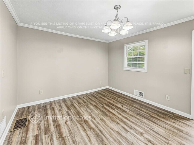 Building Photo - 4412 Bryant Dr SW