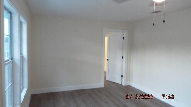 Foto del edificio - 511 Edalyn St