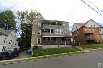 Building Photo - 92 Stewart St