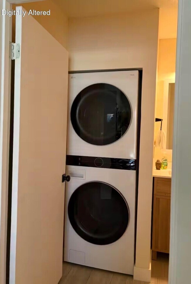 Building Photo - 40880 Whirling Wind Dr