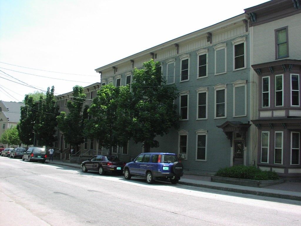 Primary Photo - North Branch Apartments