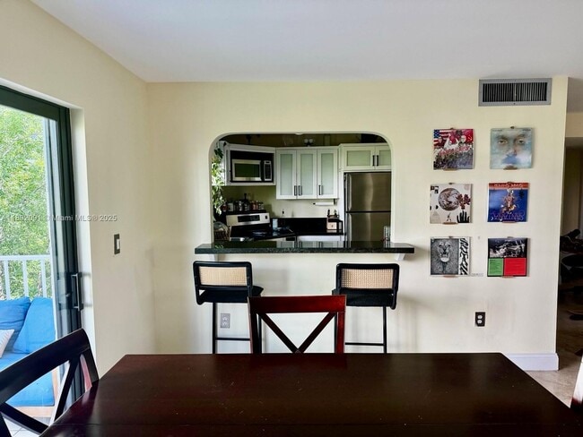 Foto del edificio - 1225 West Ave