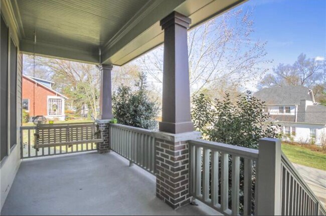 Building Photo - 1503A Ferguson Ave