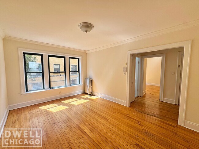 Foto del edificio - 2331 N Spaulding Ave