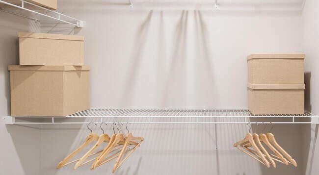 Building Photo - 12111 S Main St