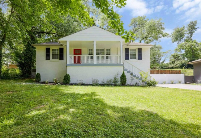Building Photo - 605 Durrett Dr