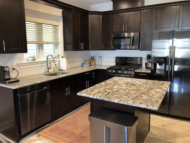 Foto principal - 286 Whiton St