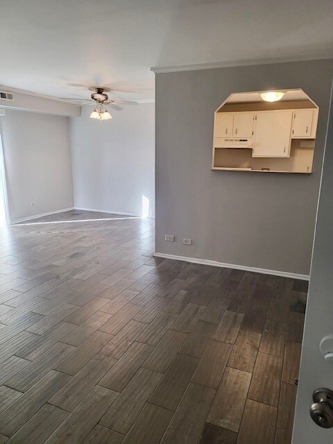 Building Photo - 1460 Fairlane Dr