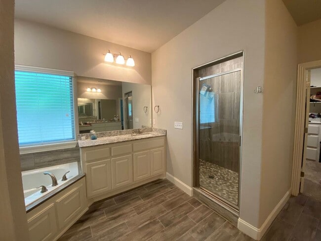 Foto del edificio - 3 Bedroom 2.5 Bathroom Home