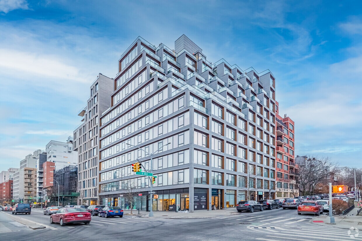 251 1.a calle - 275 4th Ave
