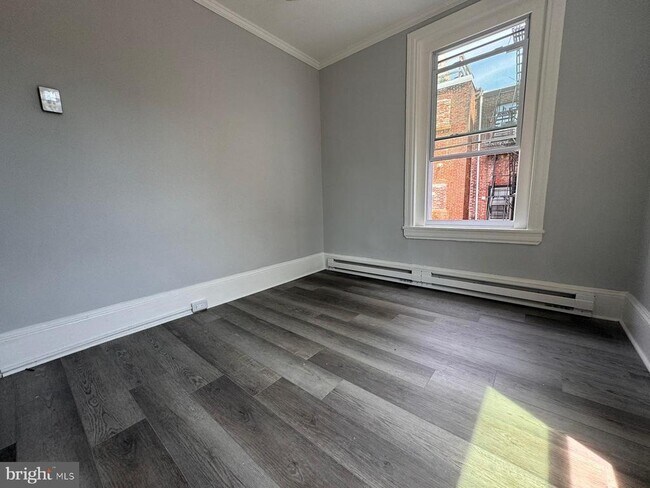 Foto del edificio - 1017 Pine St