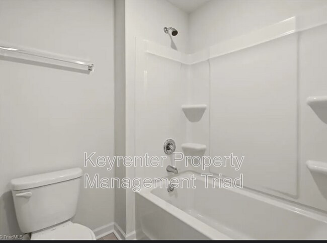 Foto del edificio - 7448 Buckpasser Dr