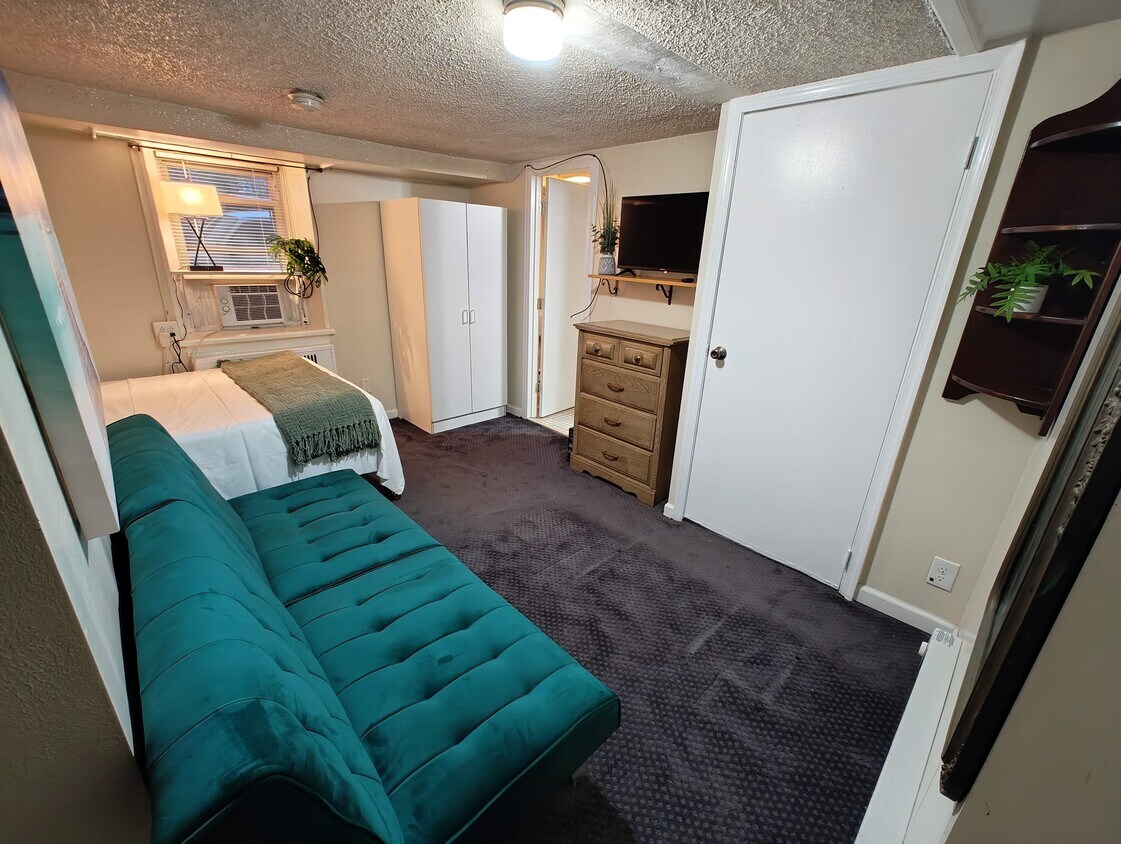 2100 W Cheltenham Ave Unit BR, Philadelphia, PA 19138 Apartments in Philadelphia, PA