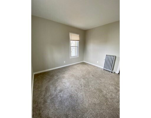 Building Photo - 729 Belmont Ave
