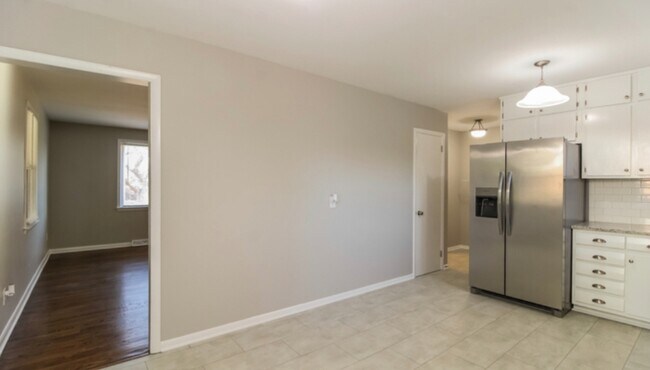 Foto del edificio - 2807 Ashwood Dr