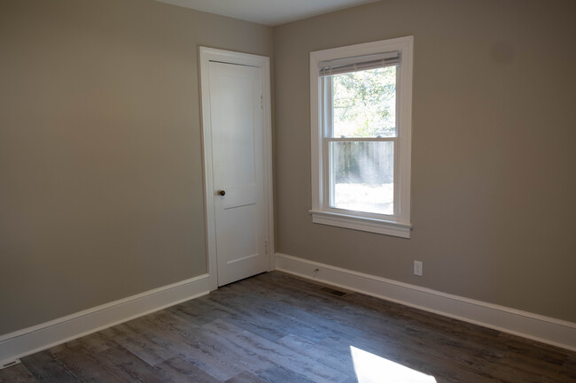 Front Bedroom - 600 N Carr St