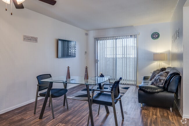 Interior Photo - Palm Aire Apartments