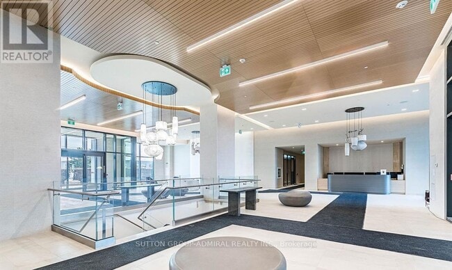 Building Photo - 8960 Jane St