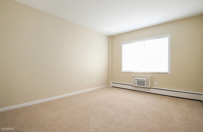 Building Photo - 2 br, 1 bath House - 3453 W Bryn Mawr Ave