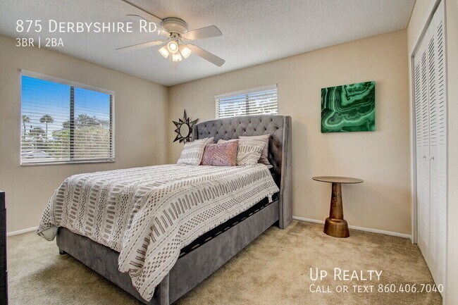Foto del edificio - 875 Derbyshire Rd