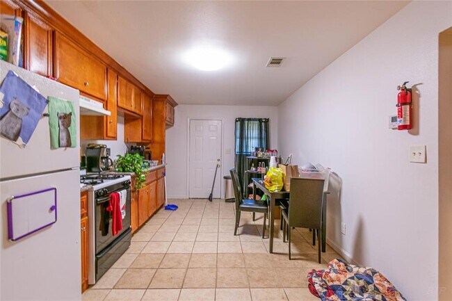 Foto del edificio - 4905 Kashmere St