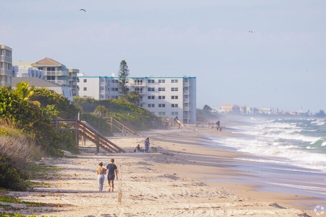 Satellite Beach is roughly 14 miles from Viera West.