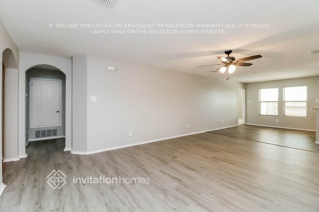 Foto del edificio - 2609 Cherry Hills Ln