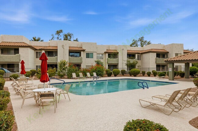 Building Photo - Freshly Updated 2-Bedroom Condo in Gated Lakeshore at Andersen Springs – New Paint & New Carpet!