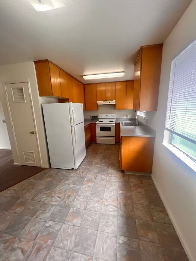 Foto del edificio - 1330 Haven Ln
