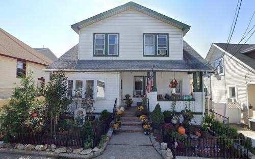 Primary Photo - 1117 73rd St