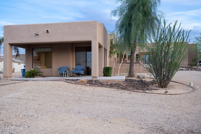 Building Photo - 33905 N 4th Dr
