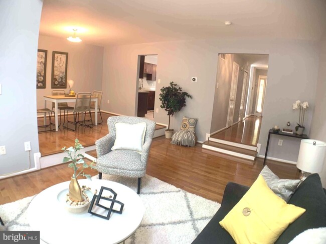 Foto del edificio - 12252 Tildenwood Dr