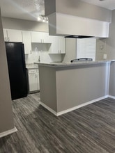 Building Photo - 3203 W Walnut Hill Ln