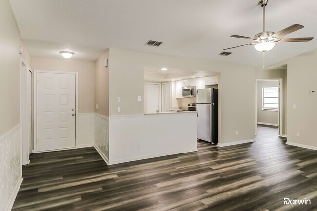 Foto del edificio - 4422 Candler Ave