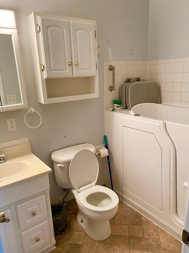 Primary Photo - 4008 Sanford Dr
