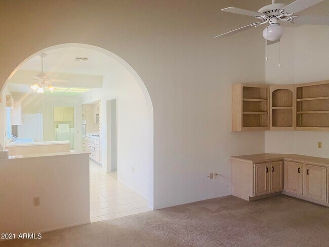 Foto del edificio - 14515 W Sentinel Dr